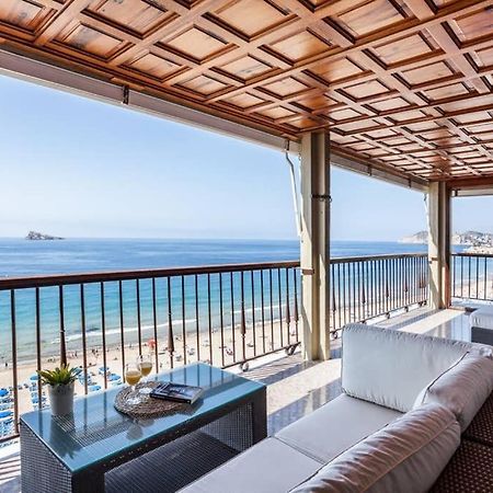 Levante Beach Front Of The Sea Estacha Benidorm Exterior photo