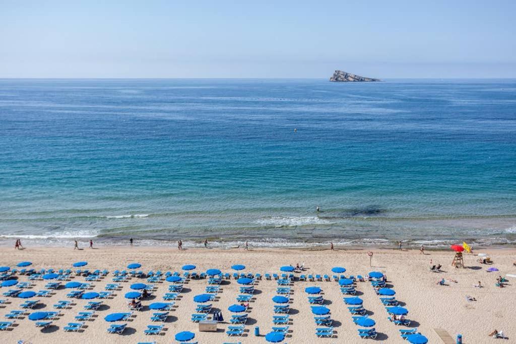 Levante Beach Front Of The Sea Estacha Benidorm Exterior photo